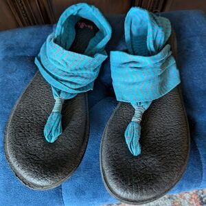 Sanuk Yoga Mat Sandals Size 8